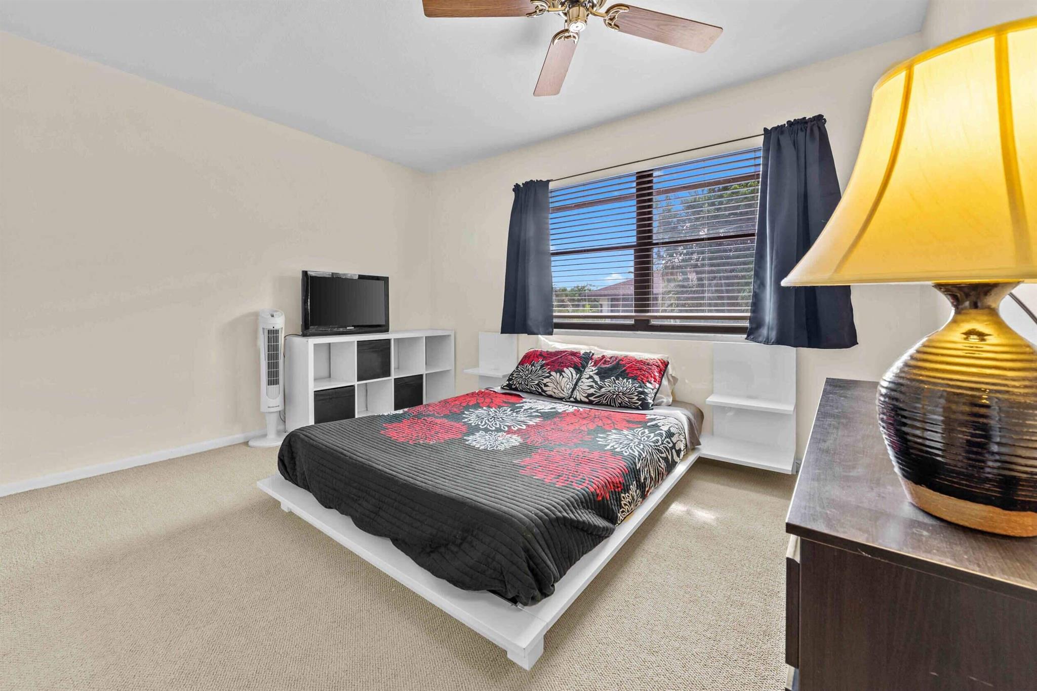 HOMEWOOD LAKES SEC D - Residential