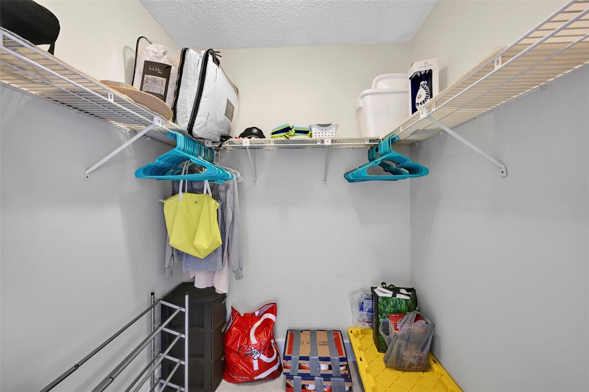 LAKES OF ENVIRON - Residential