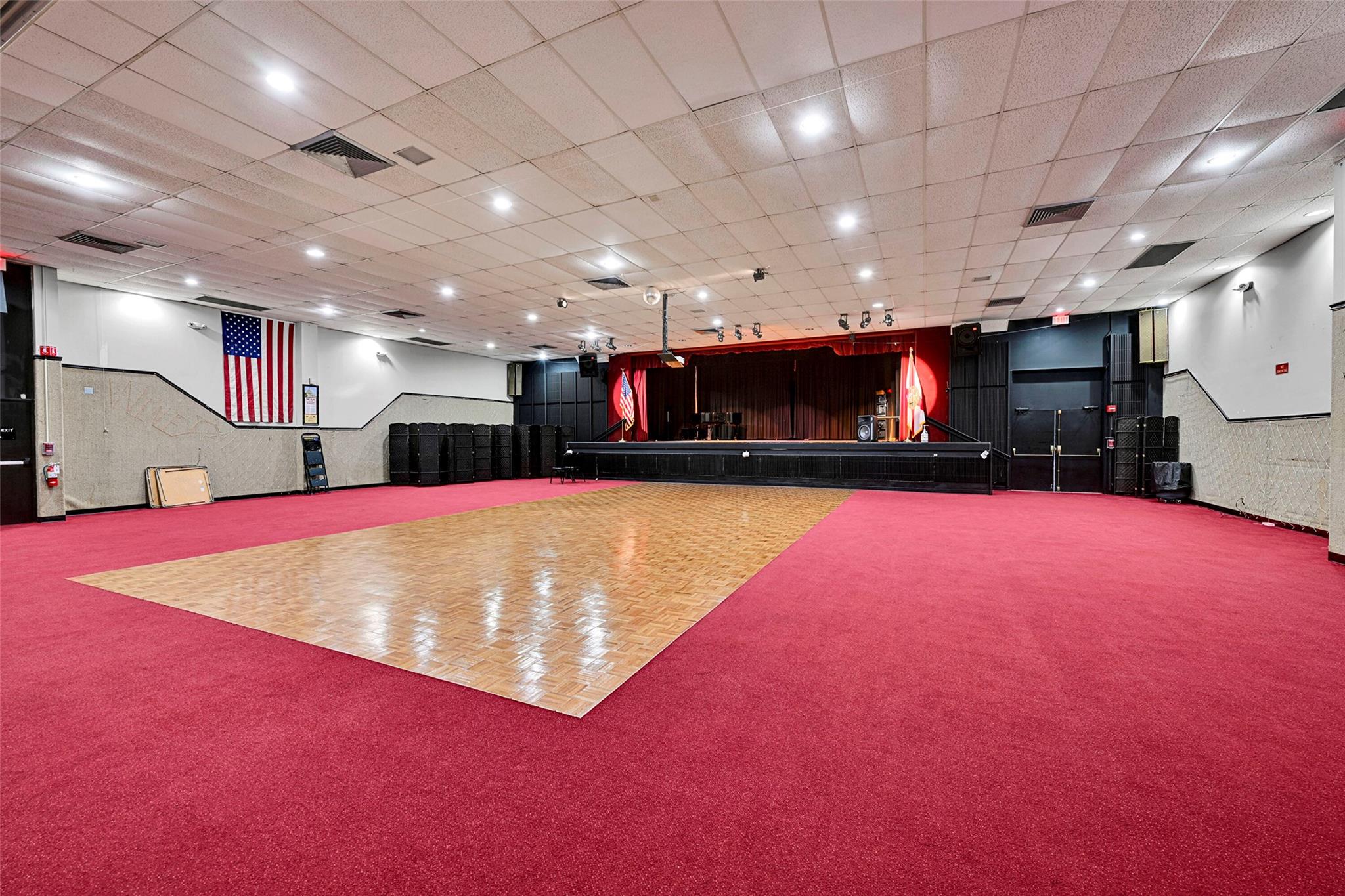 LAKES OF ENVIRON - Residential