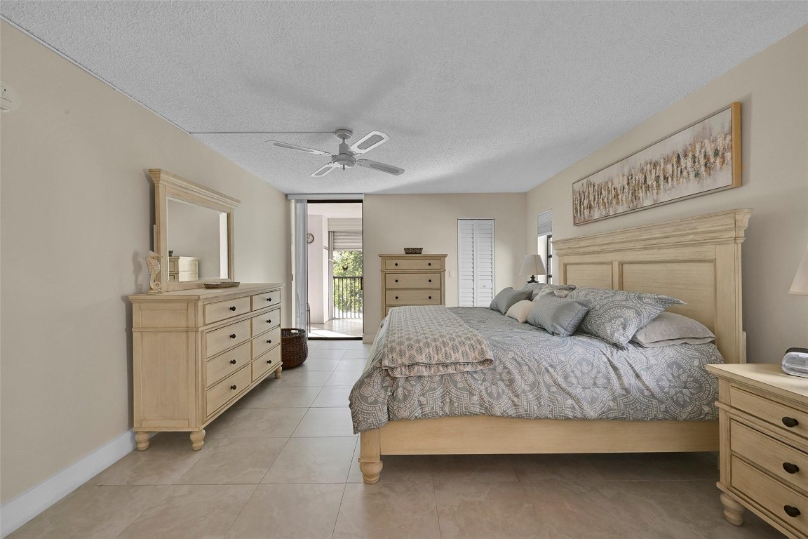 LAKES OF ENVIRON - Residential