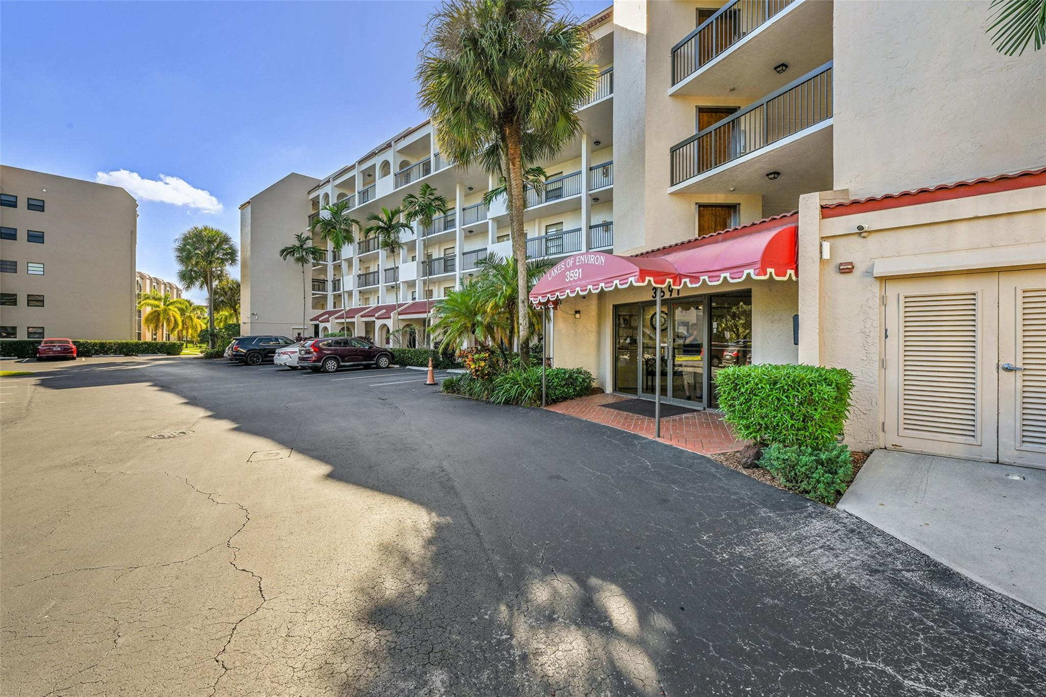 3591 Environ Boulevard A305