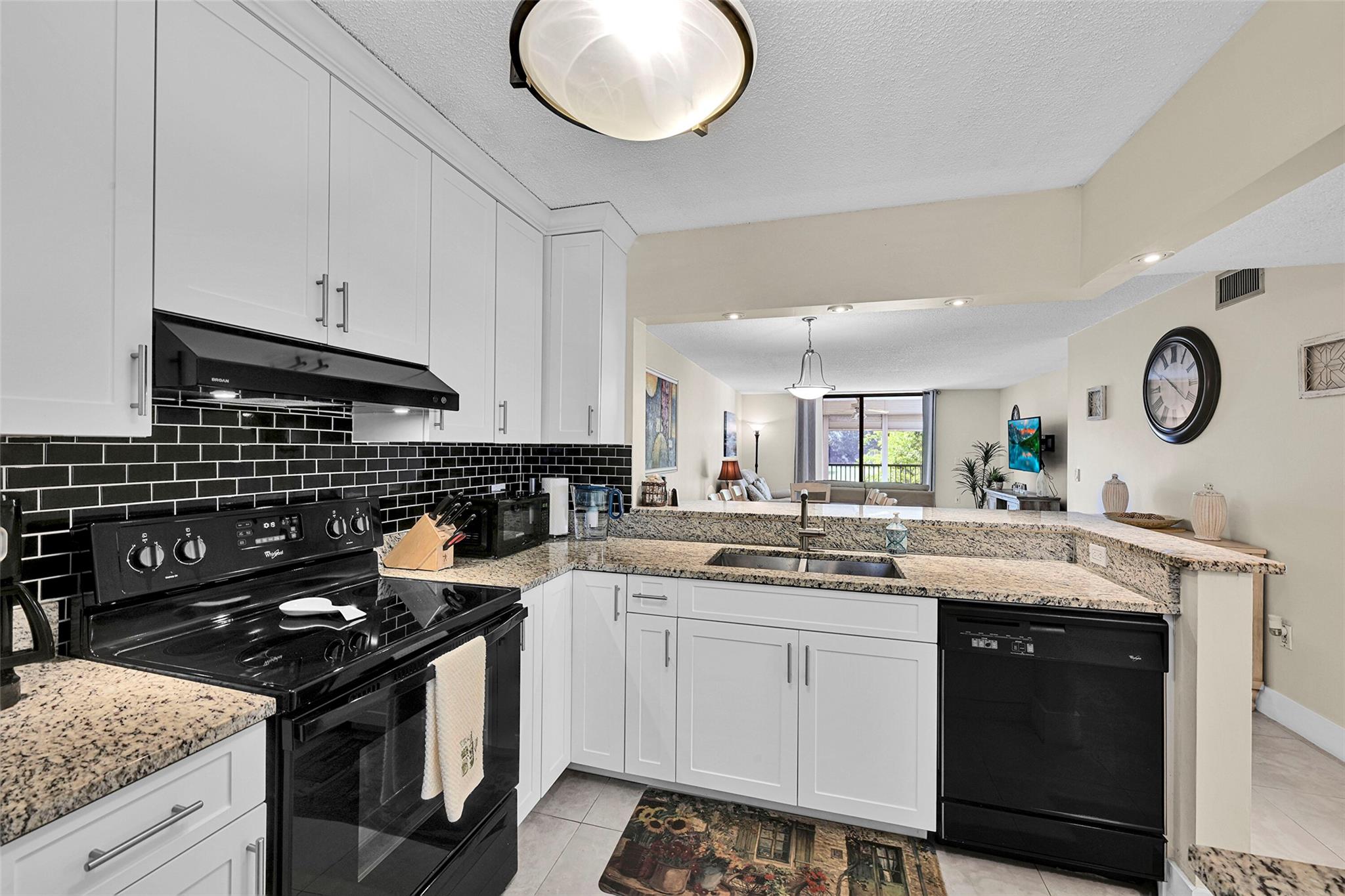 LAKES OF ENVIRON - Residential