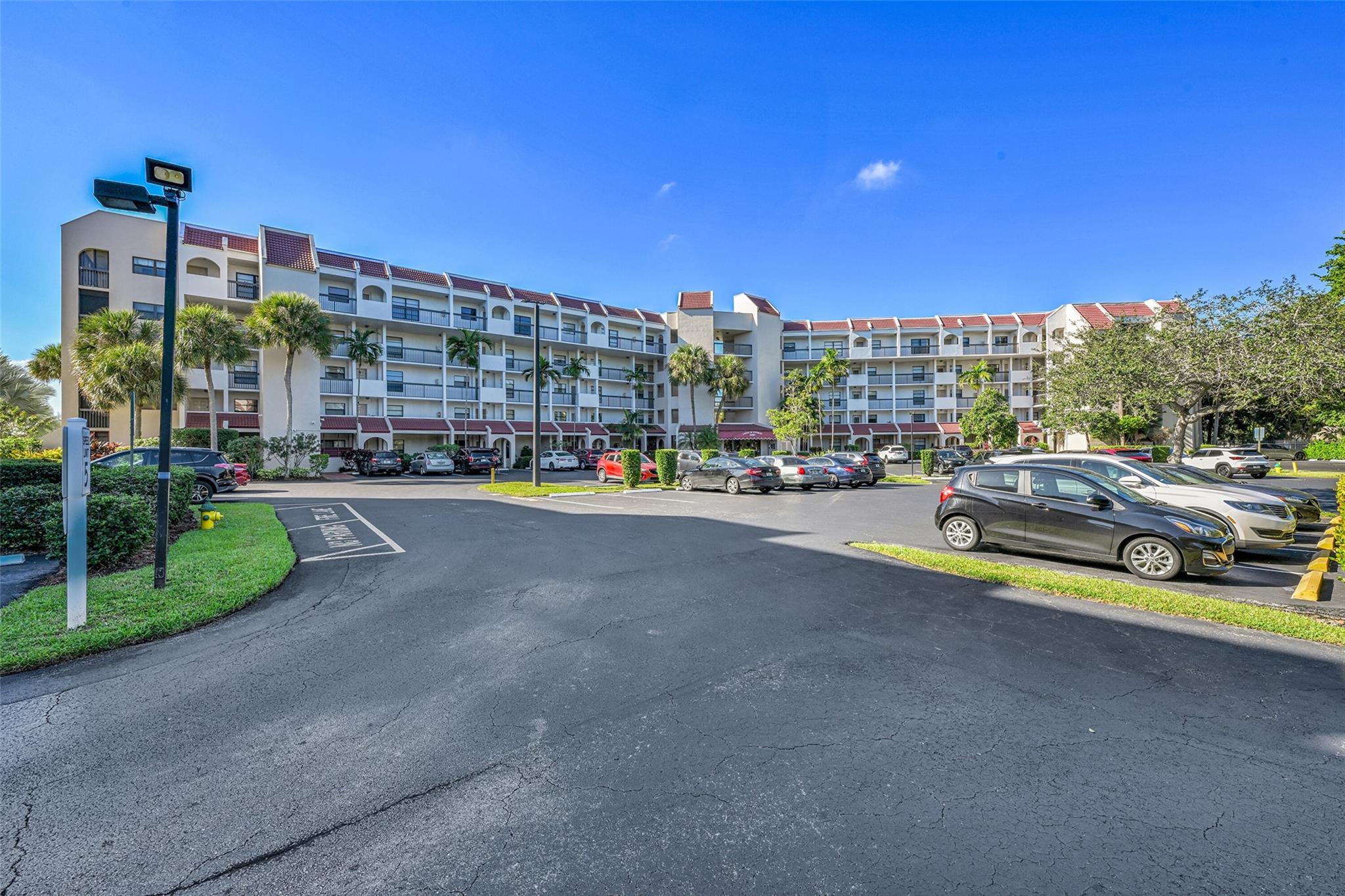 LAKES OF ENVIRON - Residential