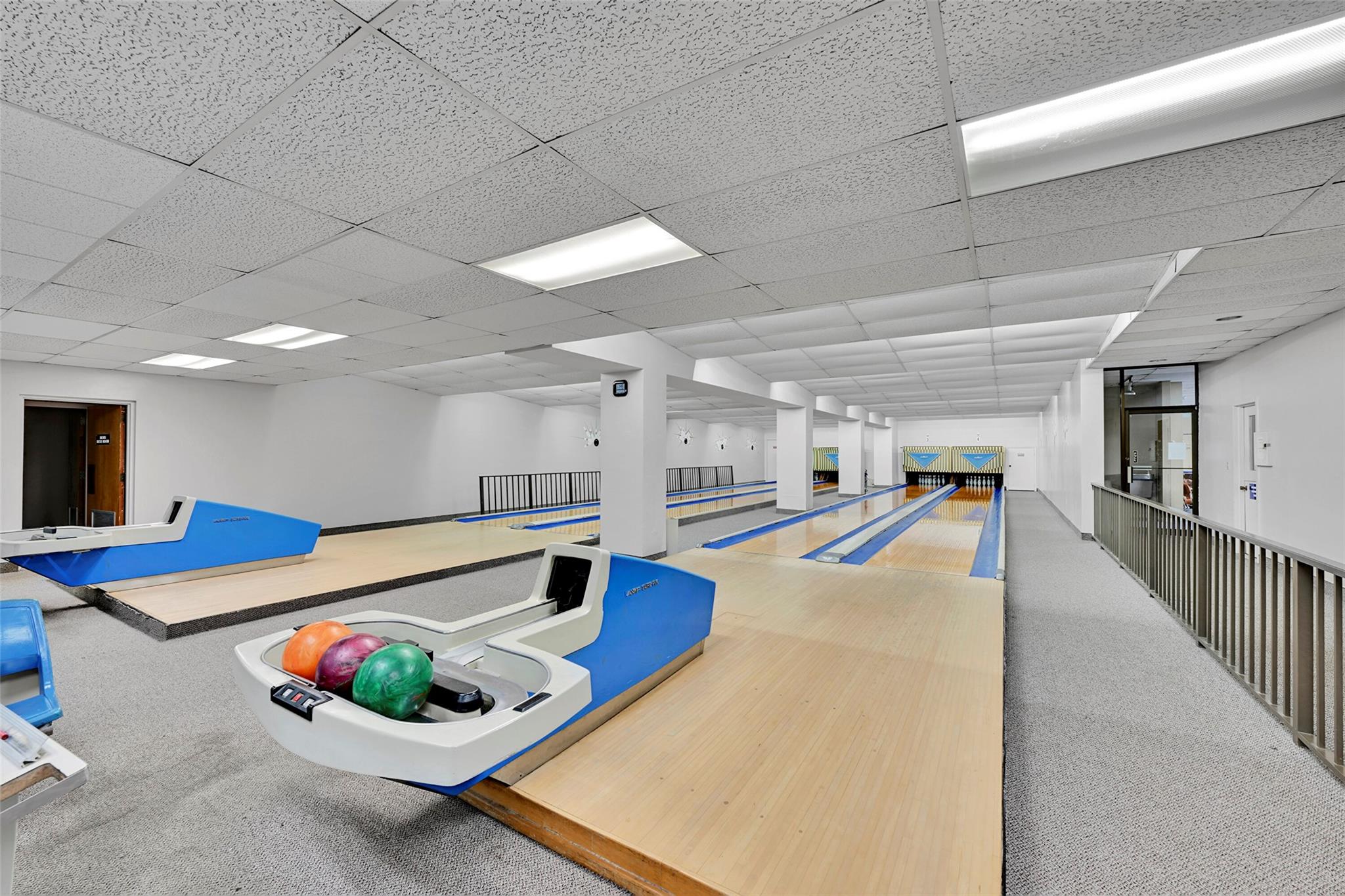 LAKES OF ENVIRON - Residential