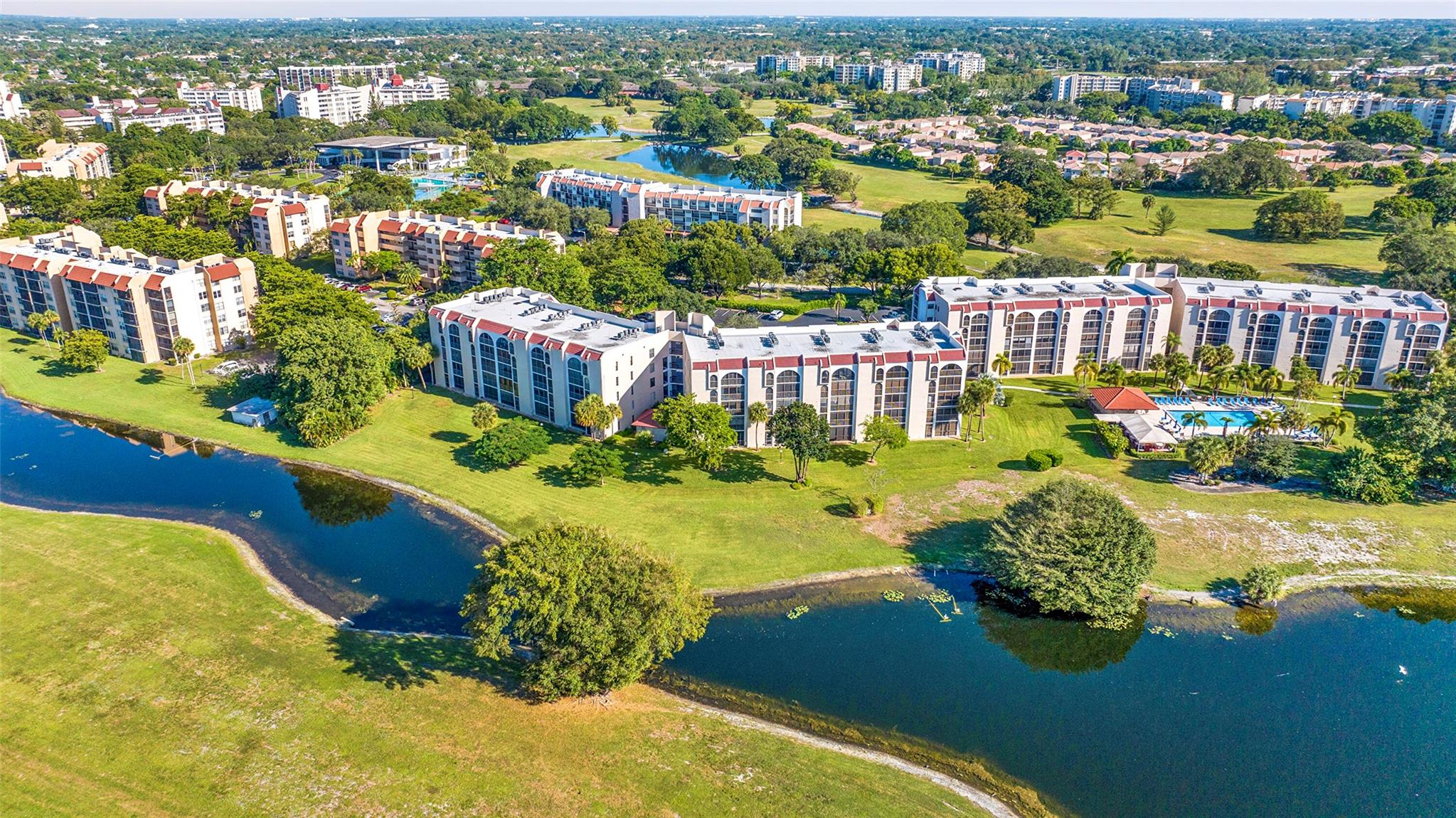 LAKES OF ENVIRON - Residential