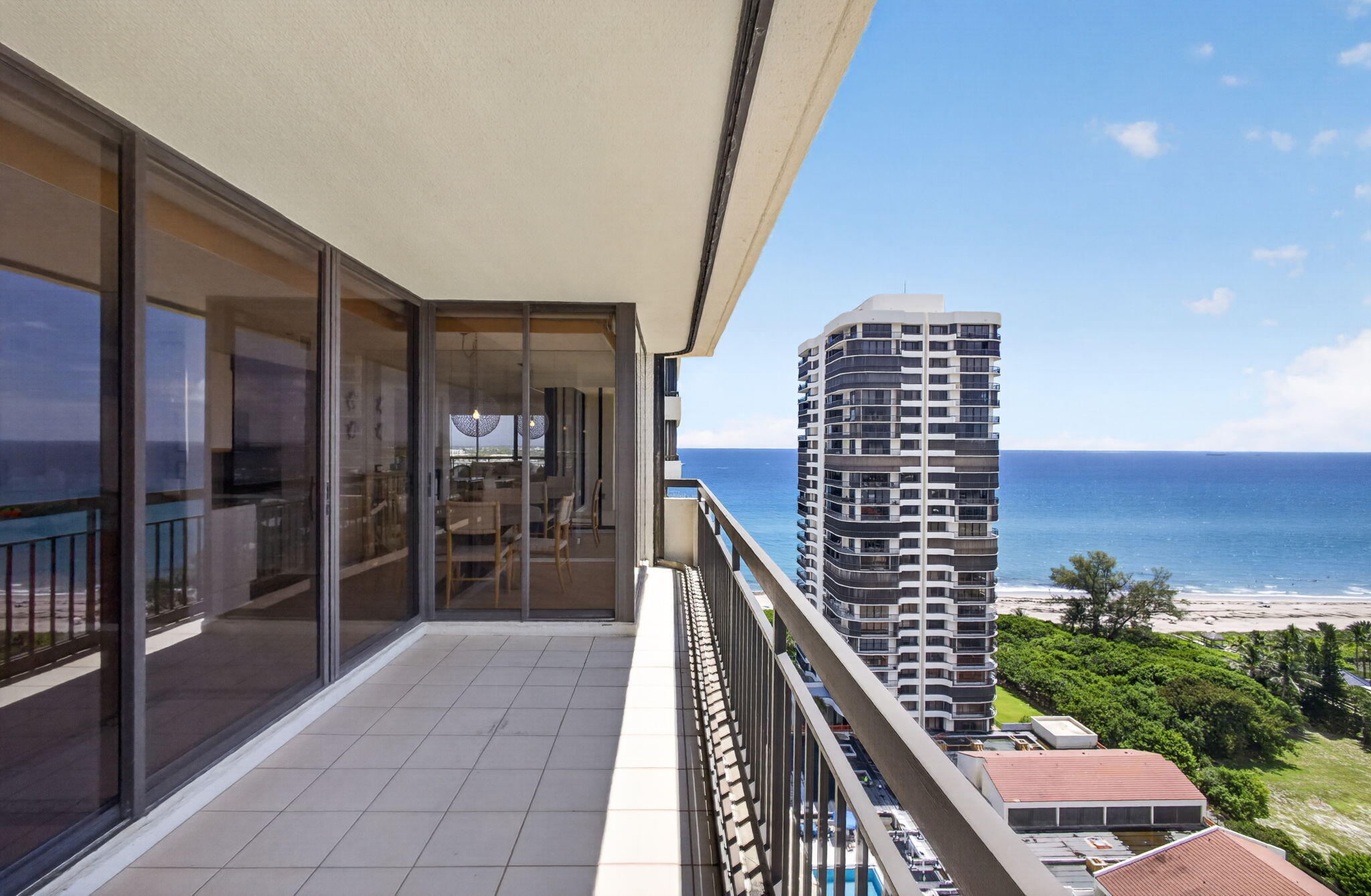 4100 N OCEAN Drive 1904