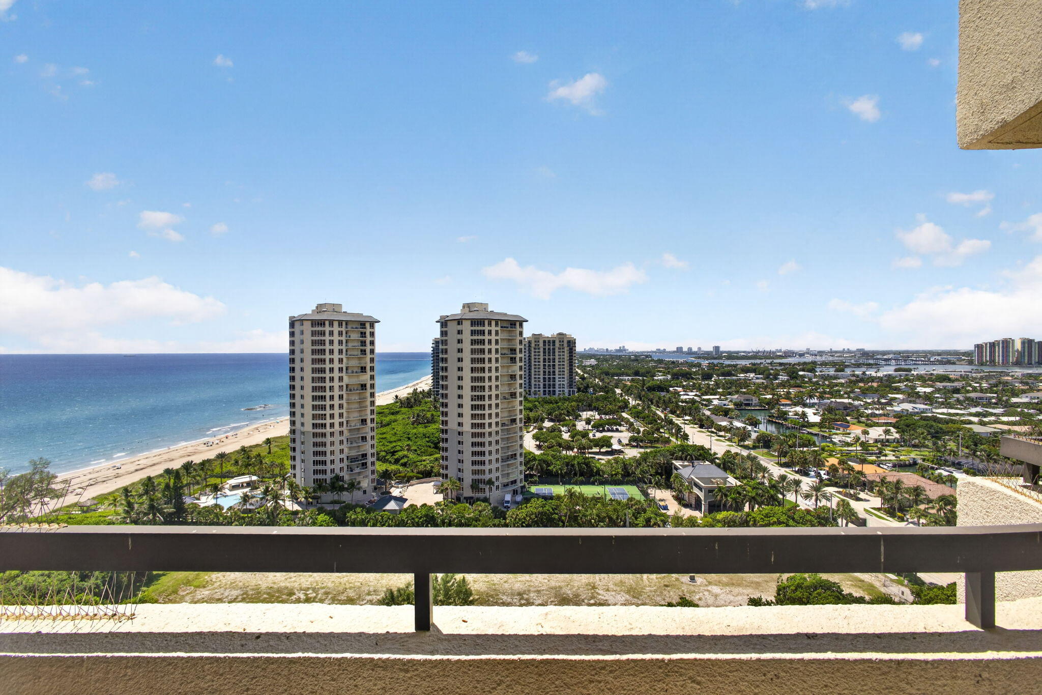 4100 N OCEAN Drive 1904