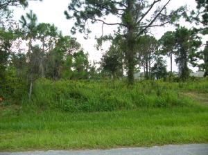 GORGEOUS LOT SITS HIGH NEXT TO 2 BRAND NEW HOMES WHICH ARE IN PROCESS OF BEING BUILT. NEWER HOMES ABOUND ON THIS STREET. BORDERS GATED COMMUNITY REA OF WESTERN PSL. PERFECT FOR A NEW HOME.