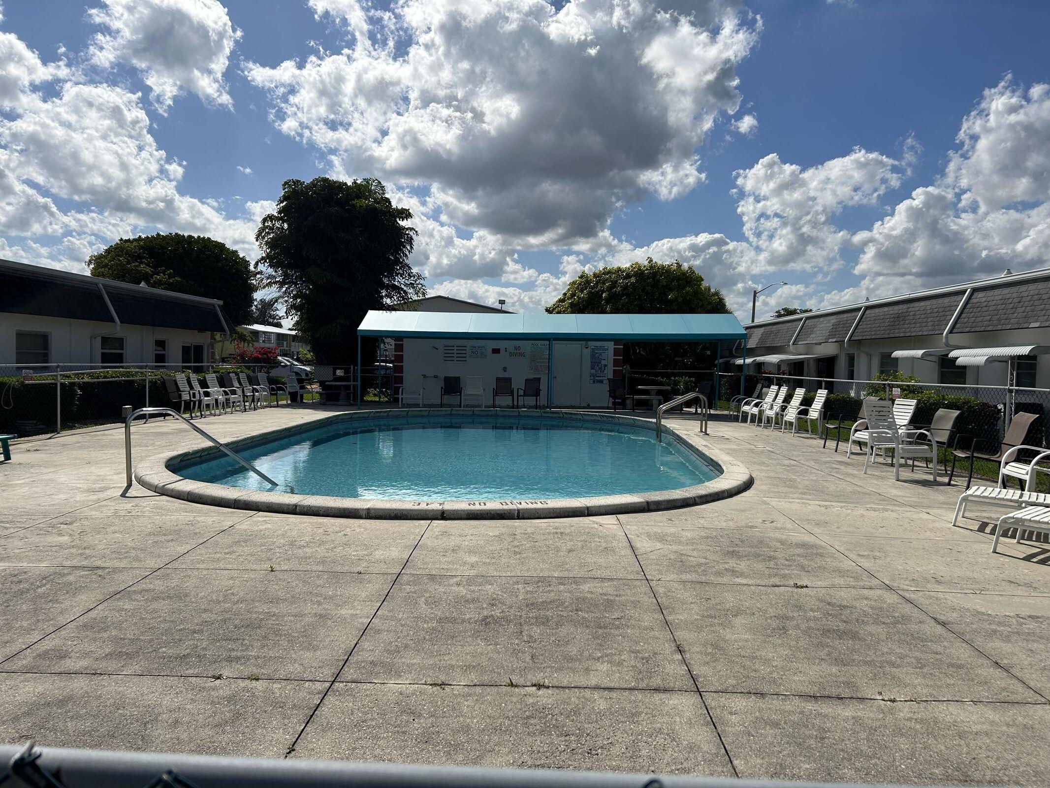 PLYMOUTH 4 CONDO - Residential