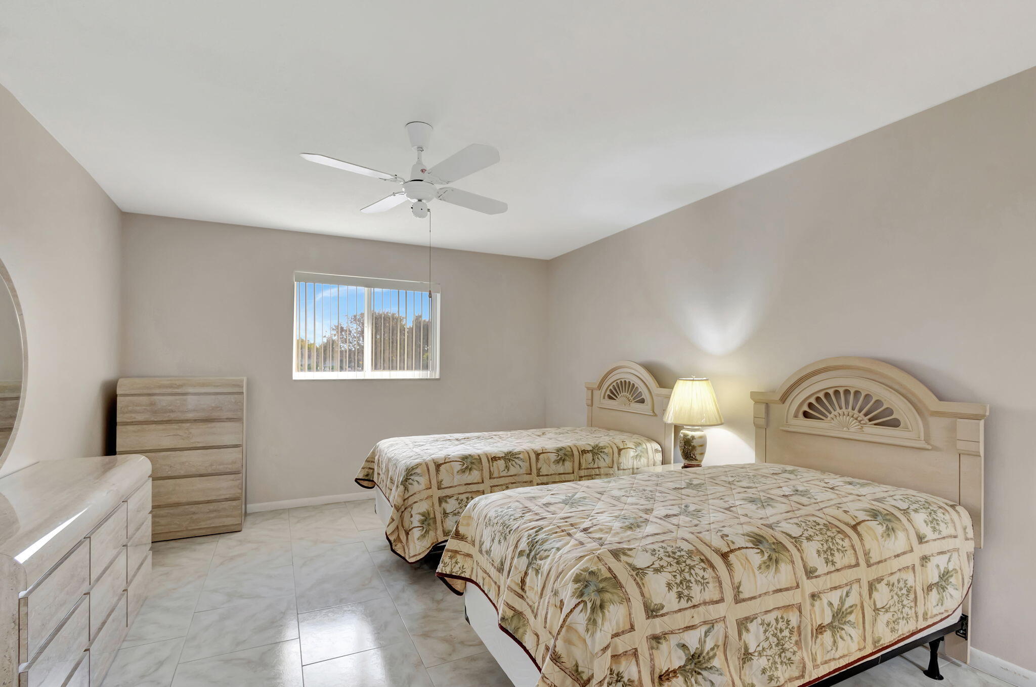 PLYMOUTH 4 CONDO - Residential