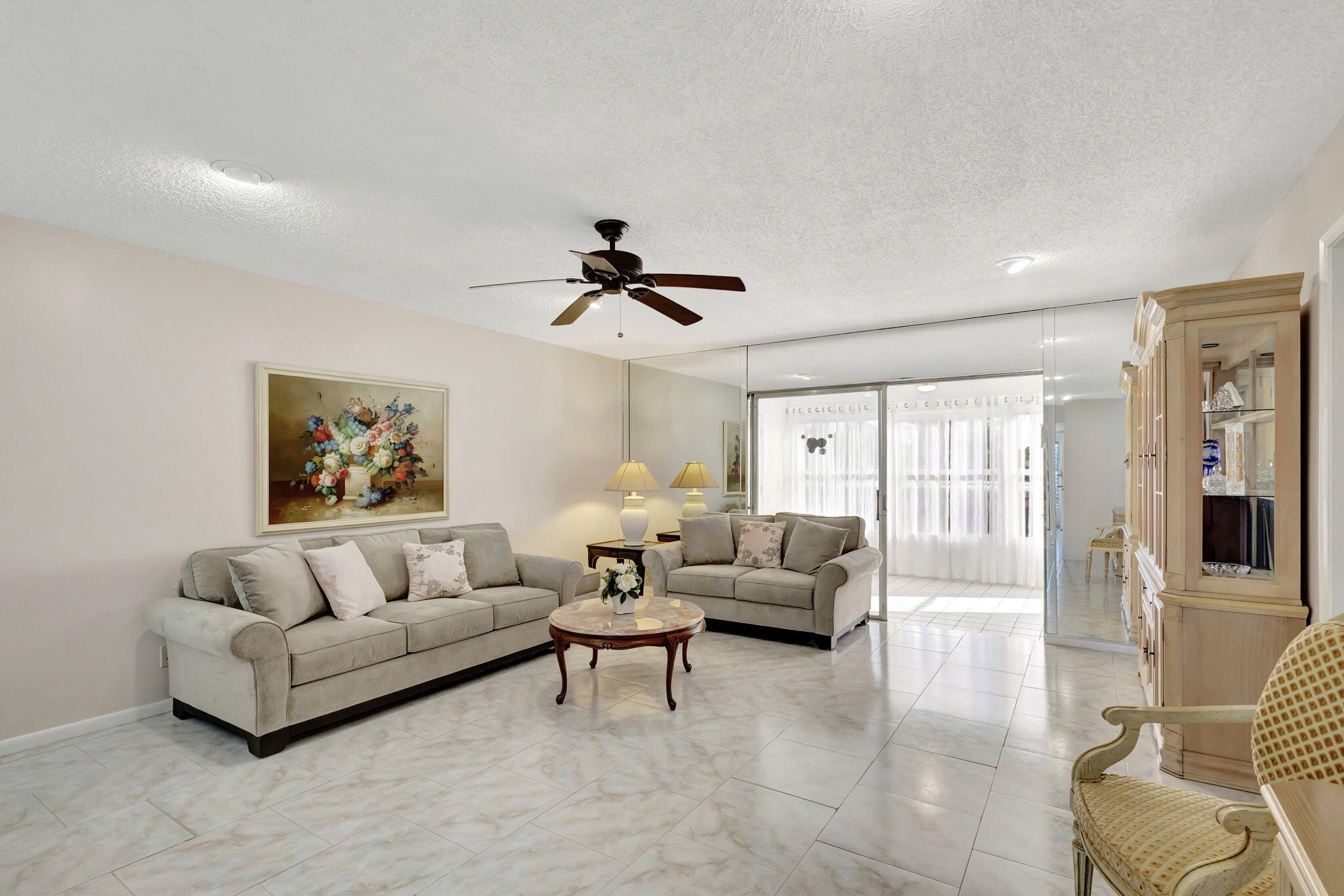 PLYMOUTH 4 CONDO - Residential