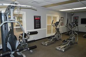 CRETHAVEN VILLAS E - Residential