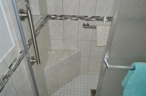 CRETHAVEN VILLAS E - Residential