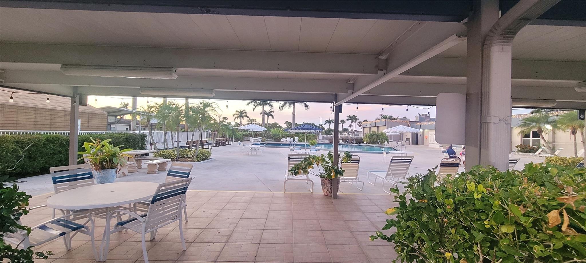 CRETHAVEN VILLAS E - Residential