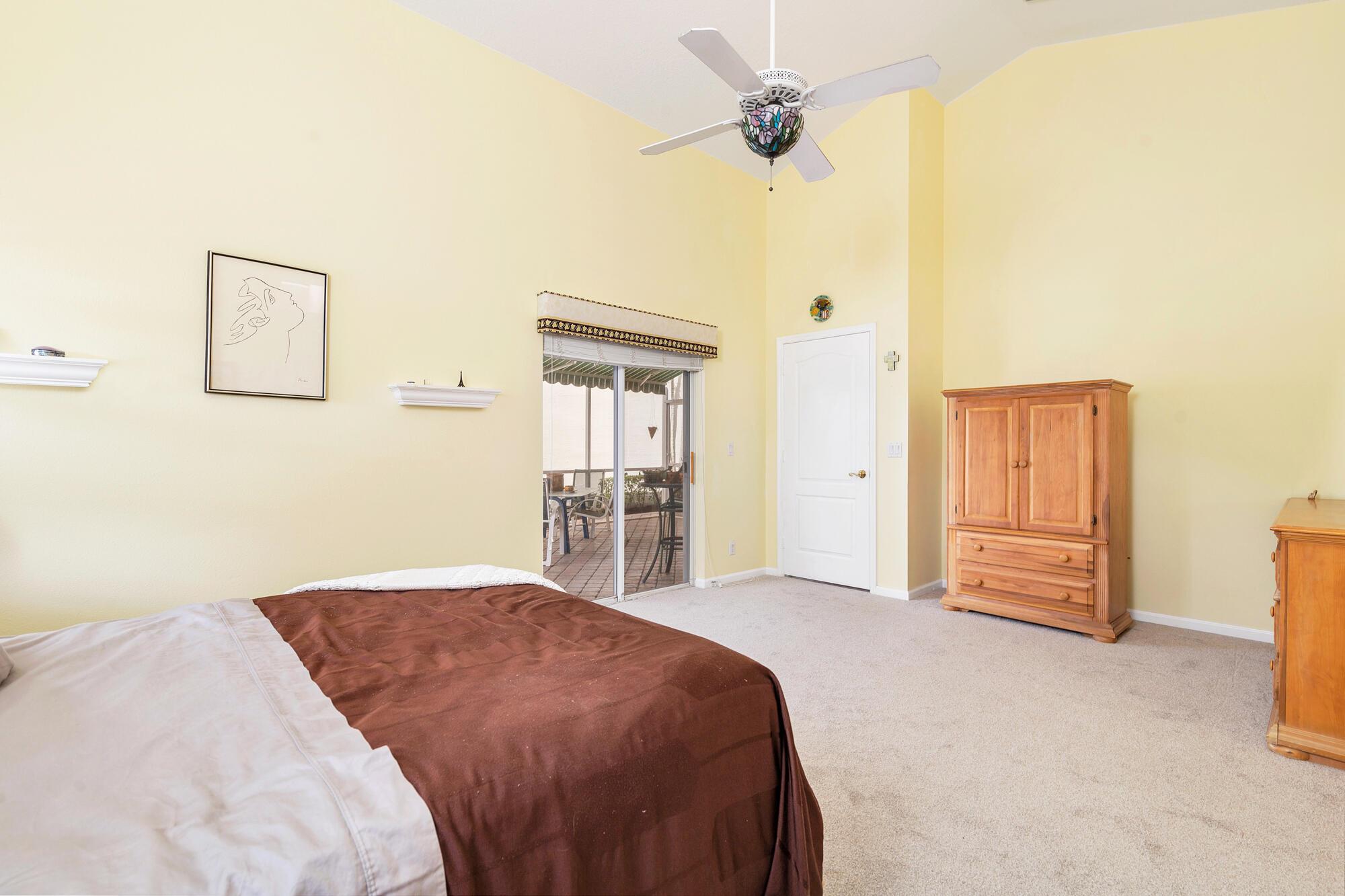 BREAKERS WEST - Residential