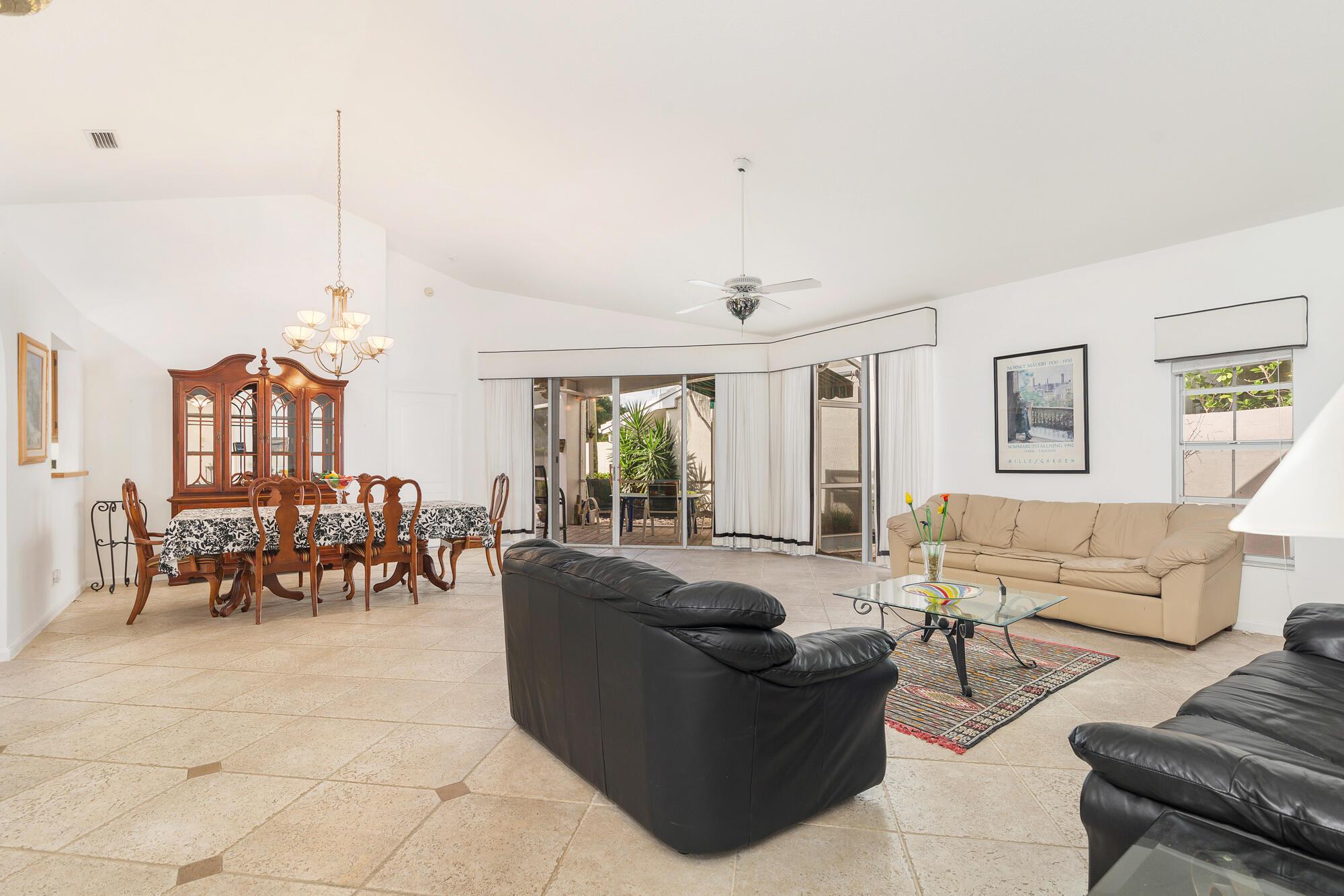 BREAKERS WEST - Residential