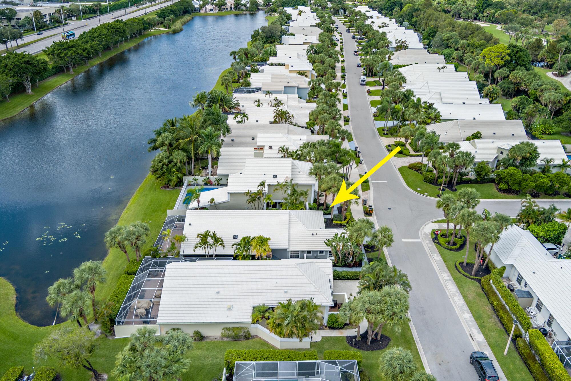 BREAKERS WEST - Residential