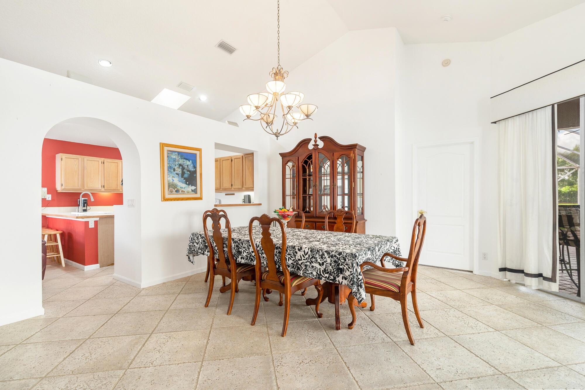 BREAKERS WEST - Residential