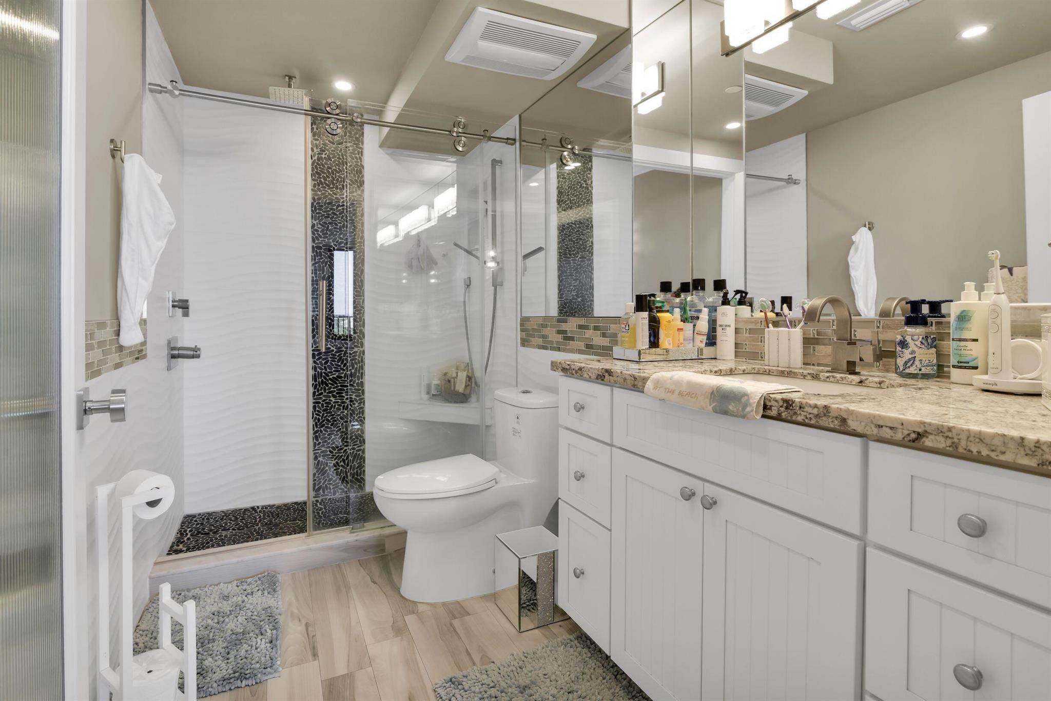 Porta Bella East and Port - Residential Lease