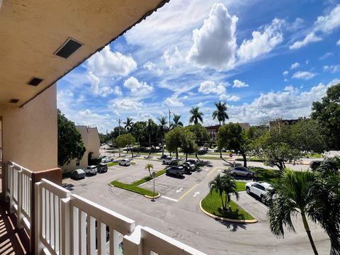 8901 Sunrise Lakes Blvd 307 Sunrise FL 33322