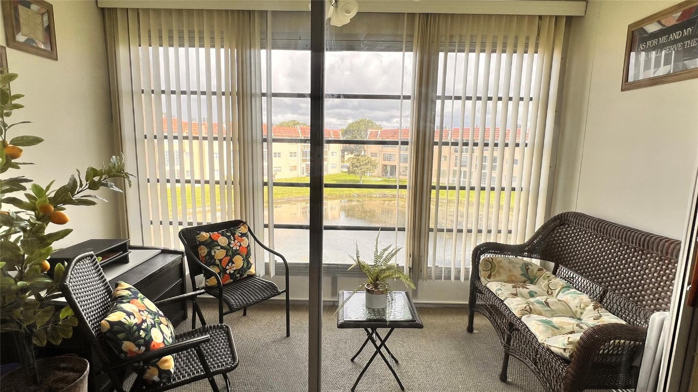 SUNRISE LAKES PH 3 - Residential