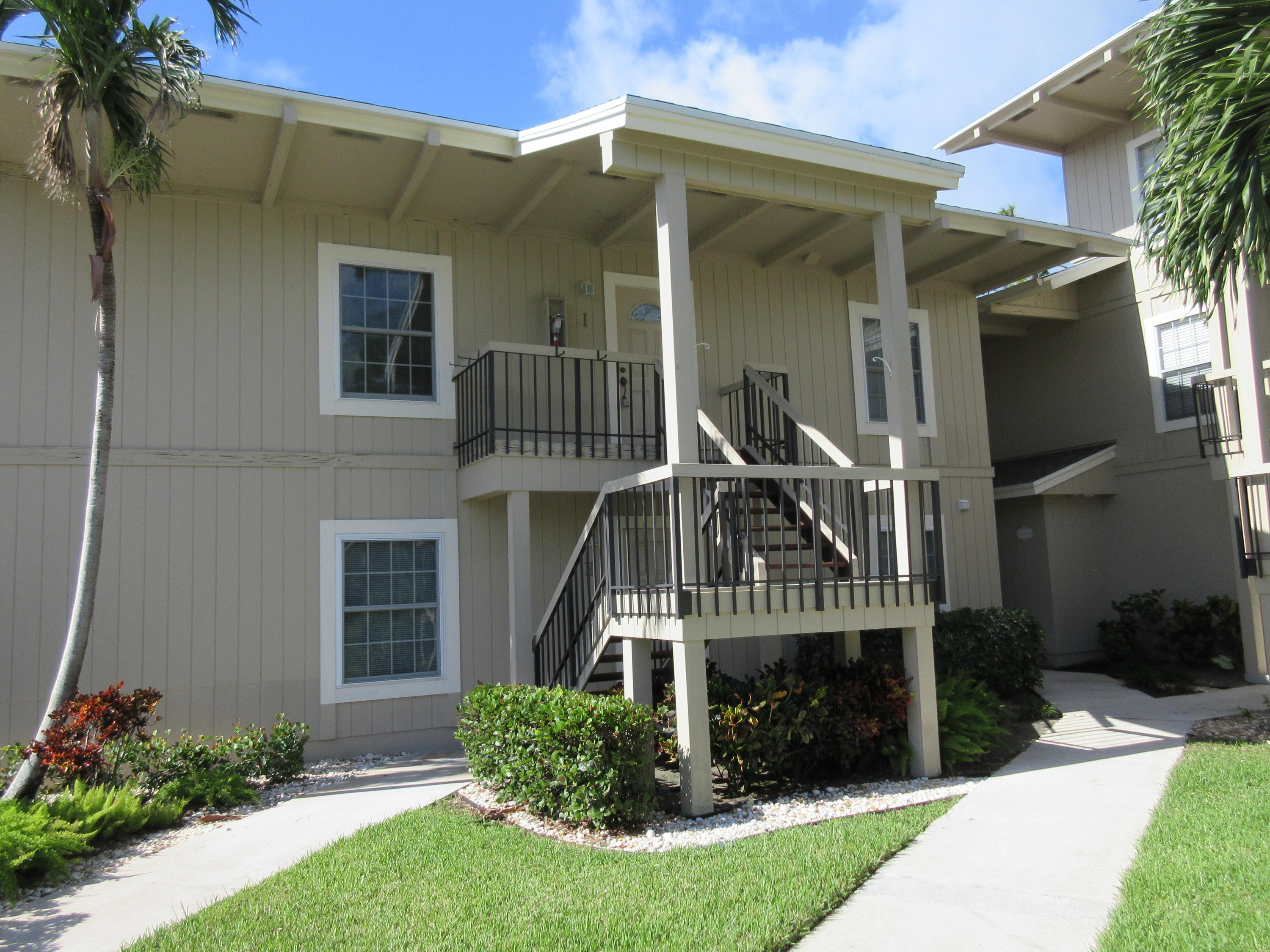 RIVERBEND CONDO - Residential