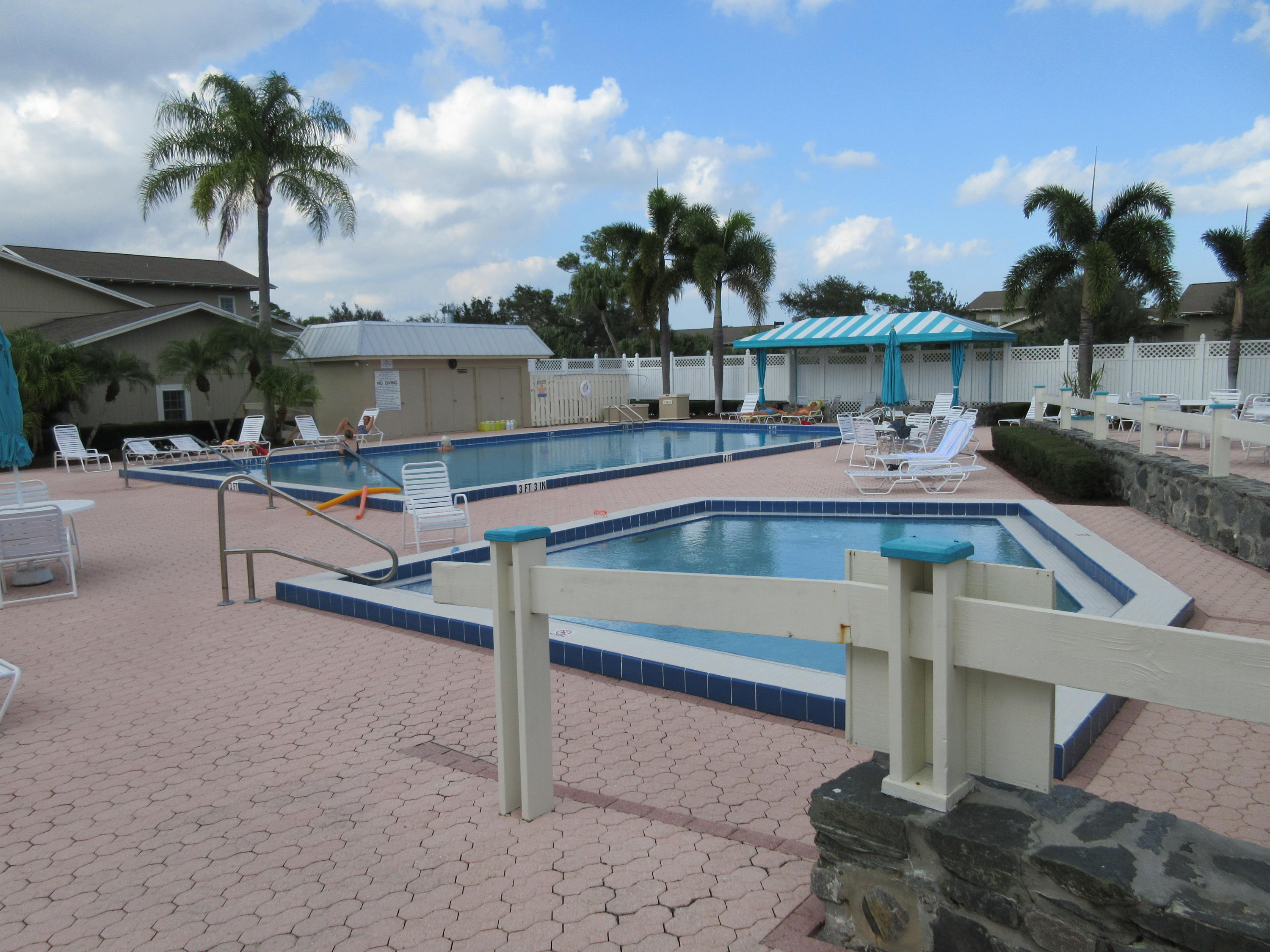 RIVERBEND CONDO - Residential