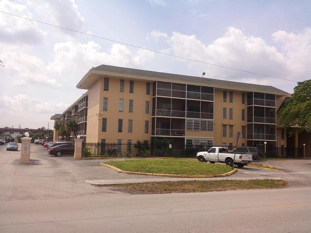 4848 NW 24th Court 205