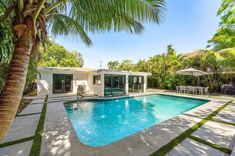 Tiny photo for 3000 NE 21st Terrace, Fort Lauderdale, FL 33306 (MLS # B26027837)
