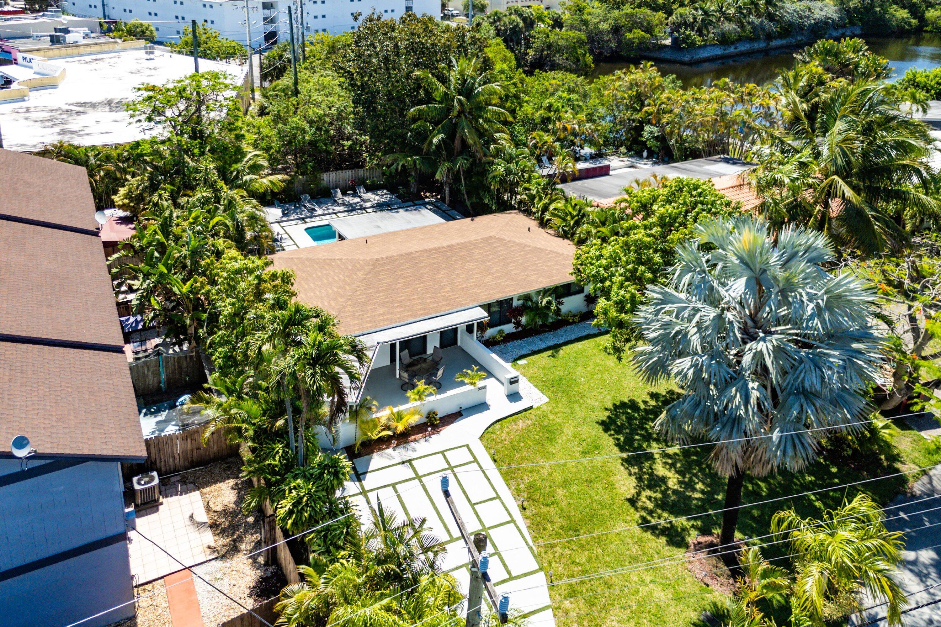 CORAL SHORES - Residential