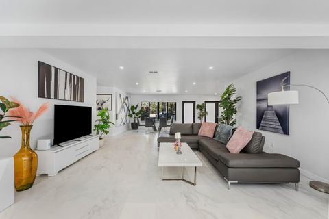 Tiny photo for 3000 NE 21st Terrace, Fort Lauderdale, FL 33306 (MLS # B26027837)