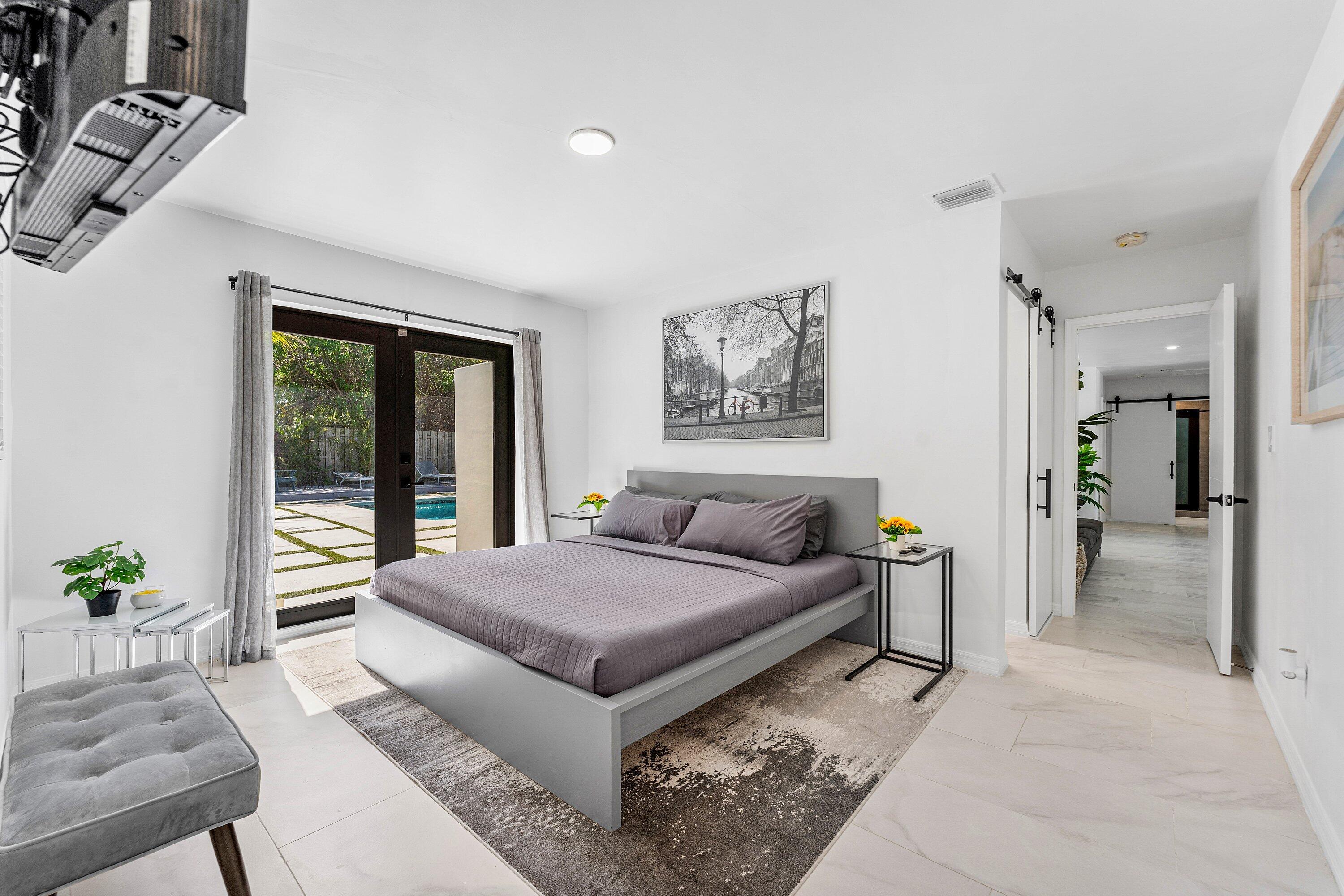 CORAL SHORES - Residential