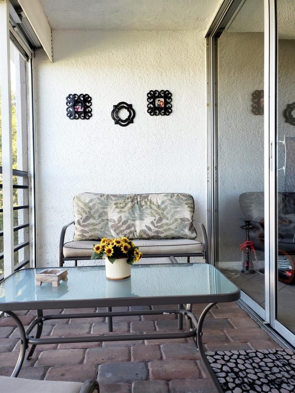 Royal Park - Residential