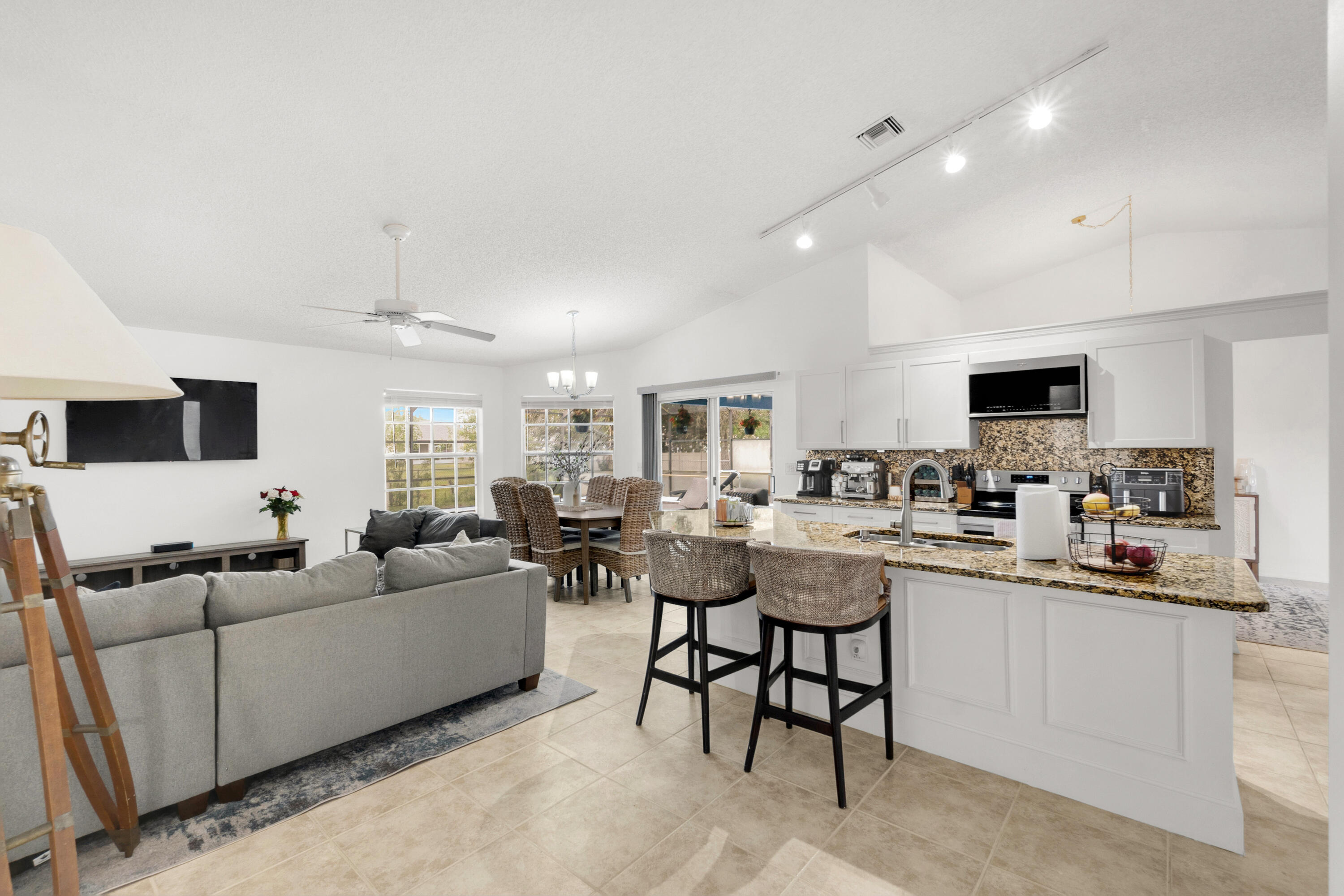 PORT ST LUCIE SECTION 23 - Residential