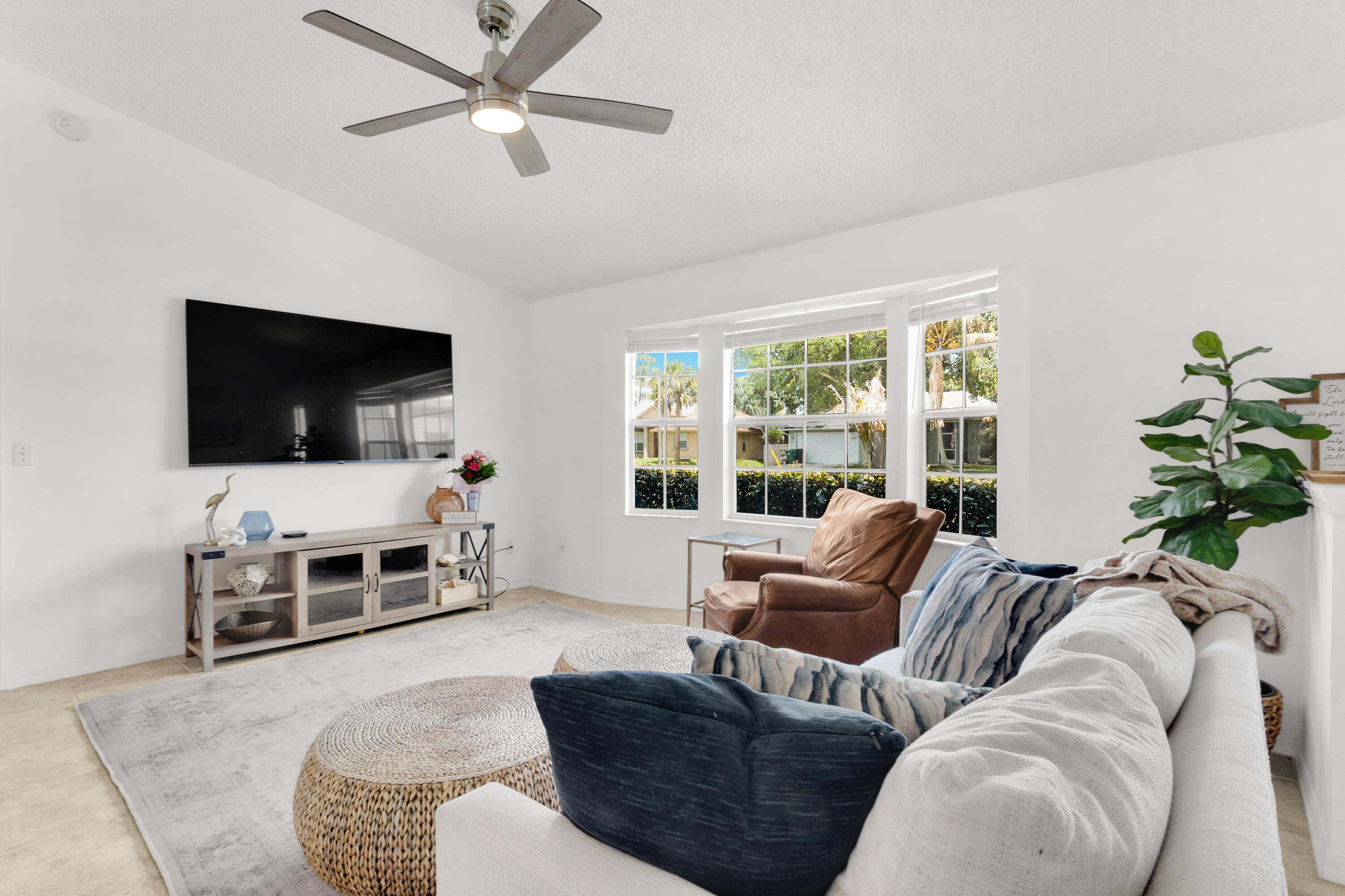 PORT ST LUCIE SECTION 23 - Residential