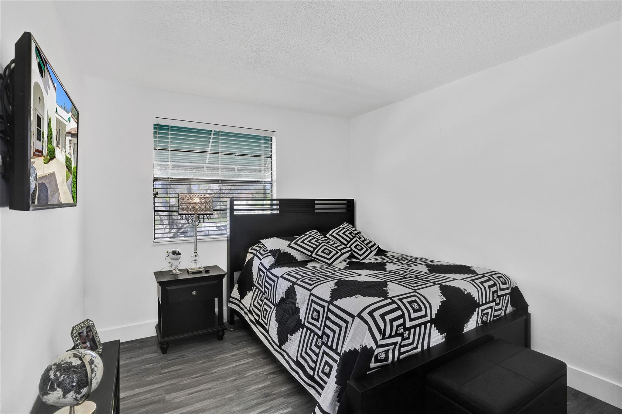 Deer Pointe - Residential Lease