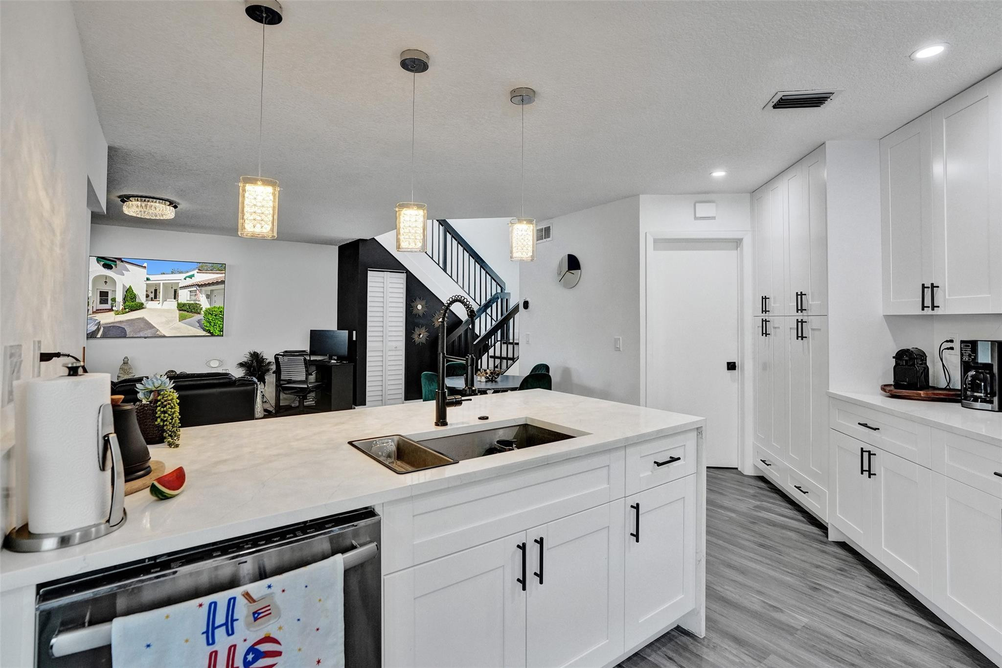 Deer Pointe - Residential Lease