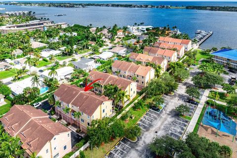 124 Harbors Way Boynton Beach FL 33435