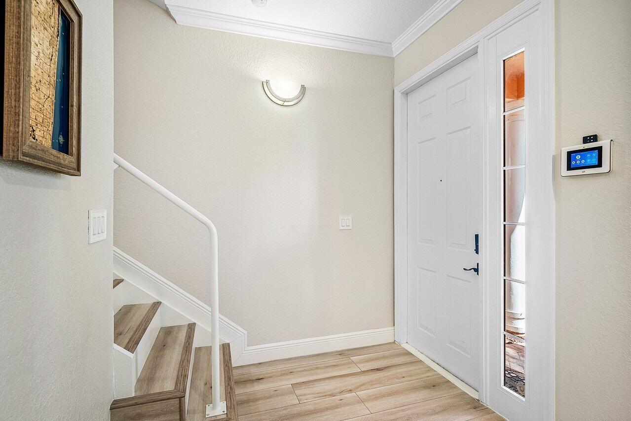 THE HARBORS - Residential