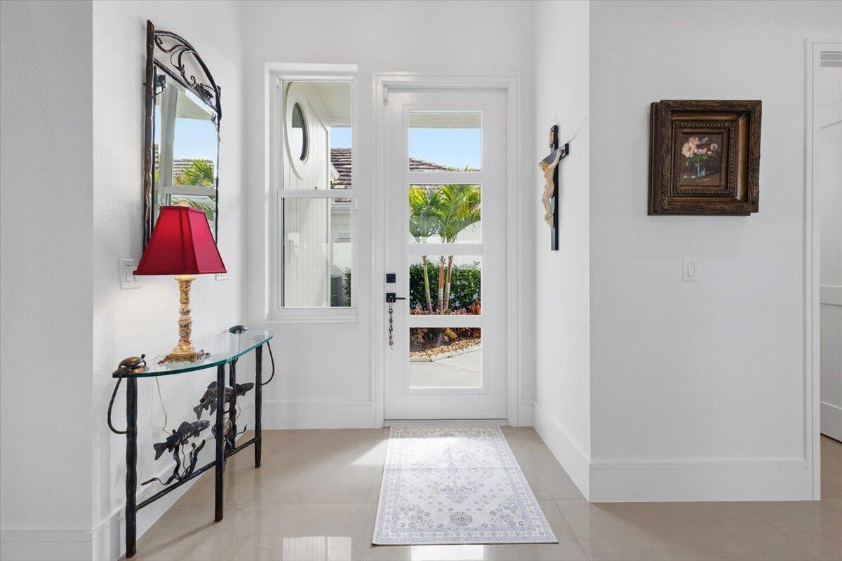 2253 NW Seagrass Drive