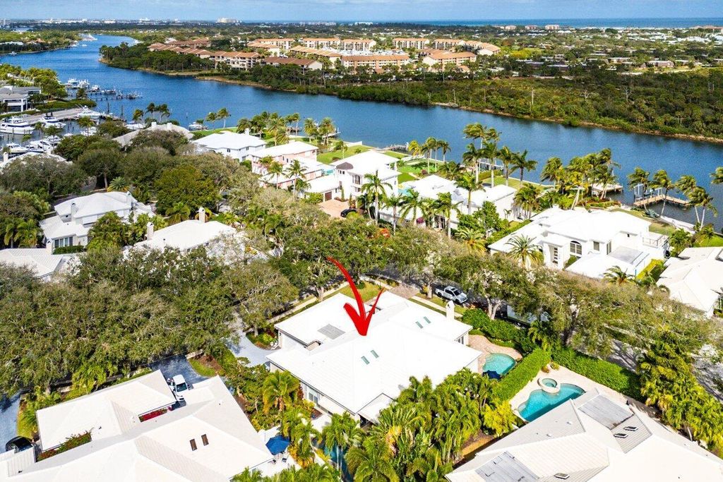 Photo of 2660 Cypress Island Drive, Palm Beach Gardens, FL 33410 (MLS # R11085265)