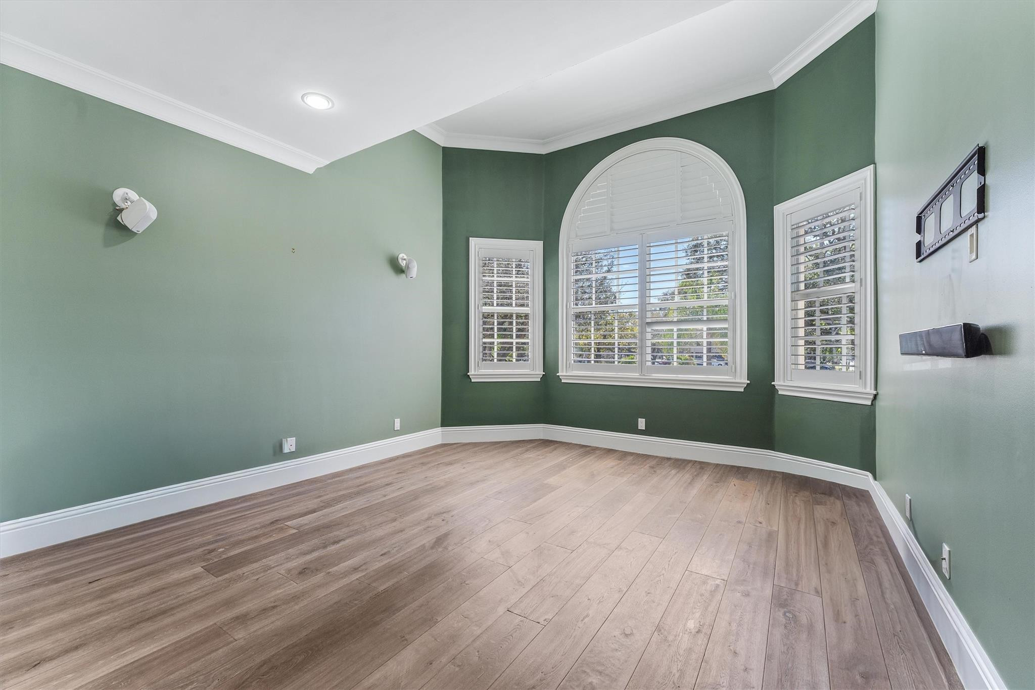 ENCLAVE AT VICTORIA PARK - Residential