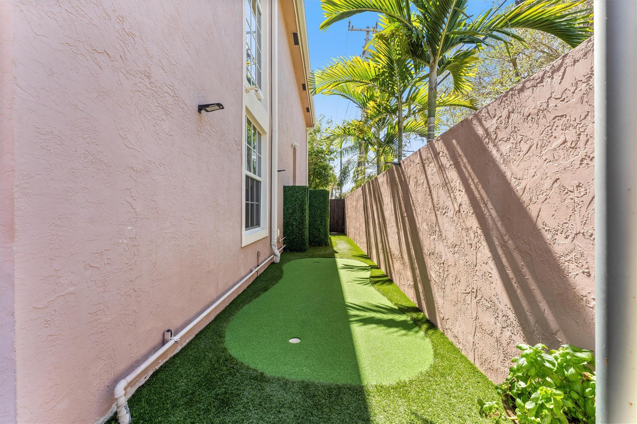 ENCLAVE AT VICTORIA PARK - Residential