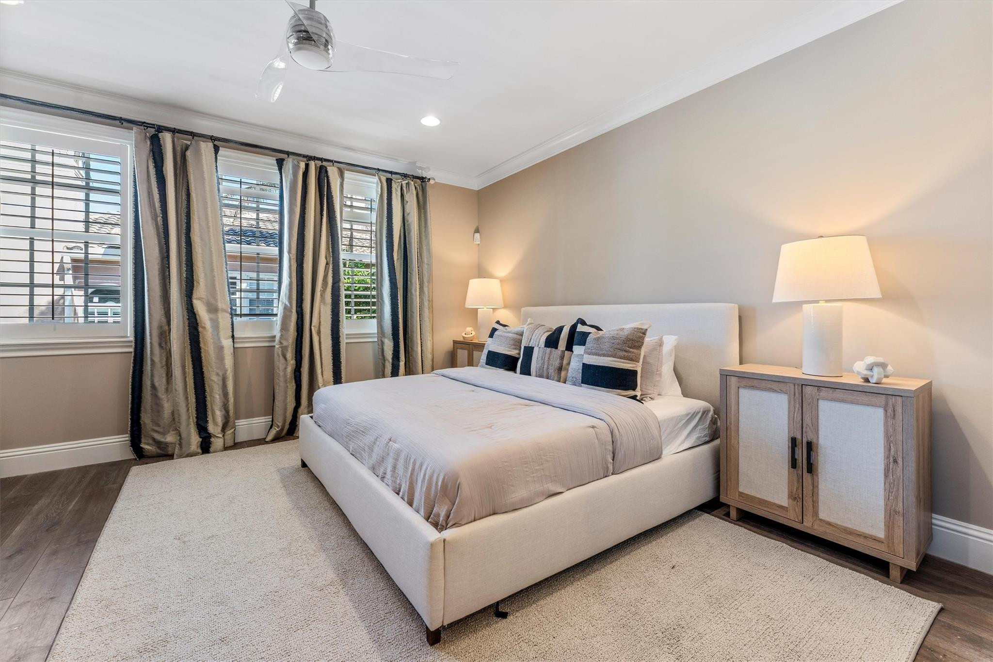 ENCLAVE AT VICTORIA PARK - Residential