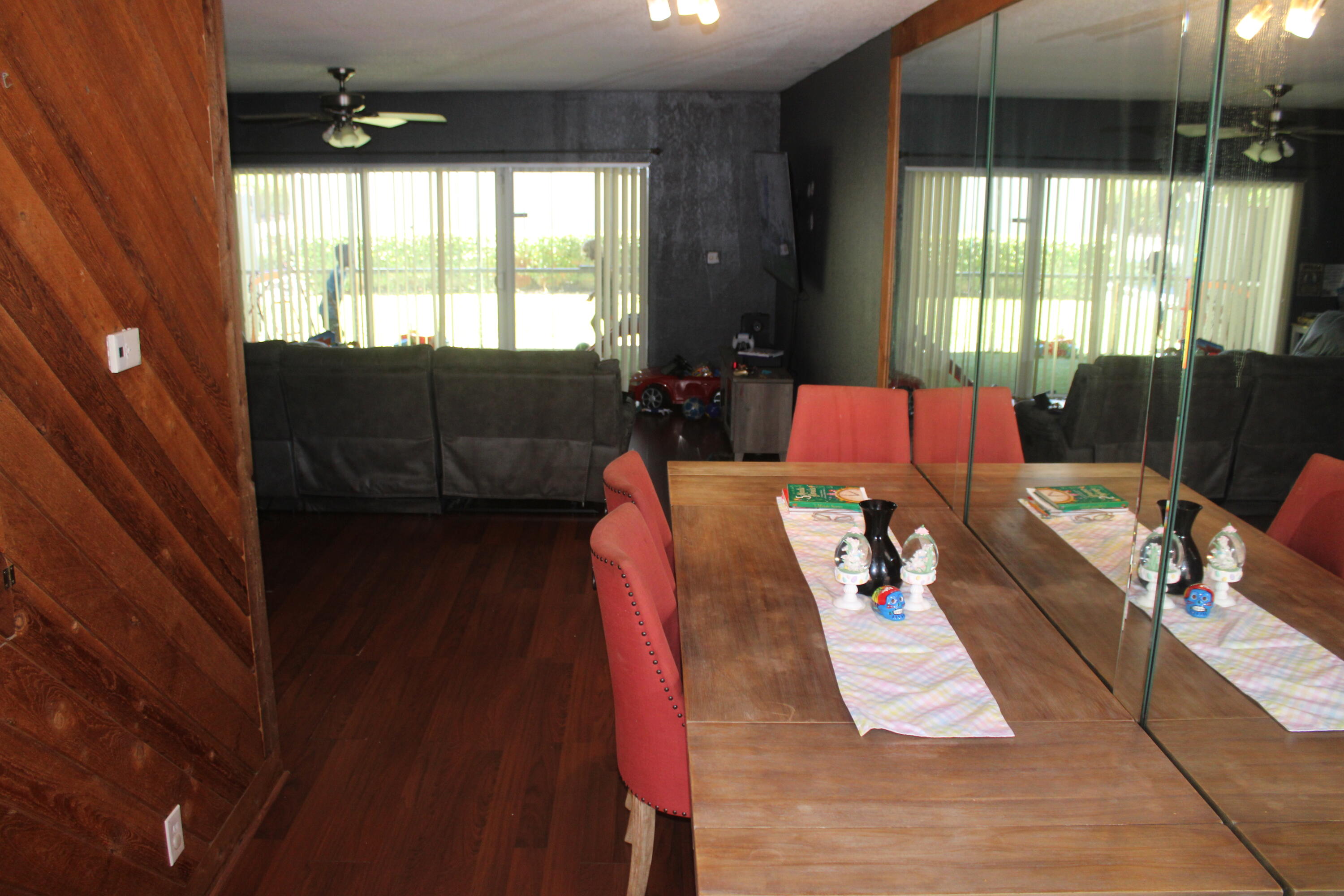POLYNESIAN VILLAS CONDOMINIUM - Residential