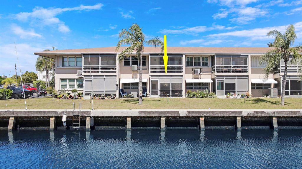 Photo of 298 SE 6th Avenue #6, Pompano Beach, FL 33060 (MLS # R11133876)