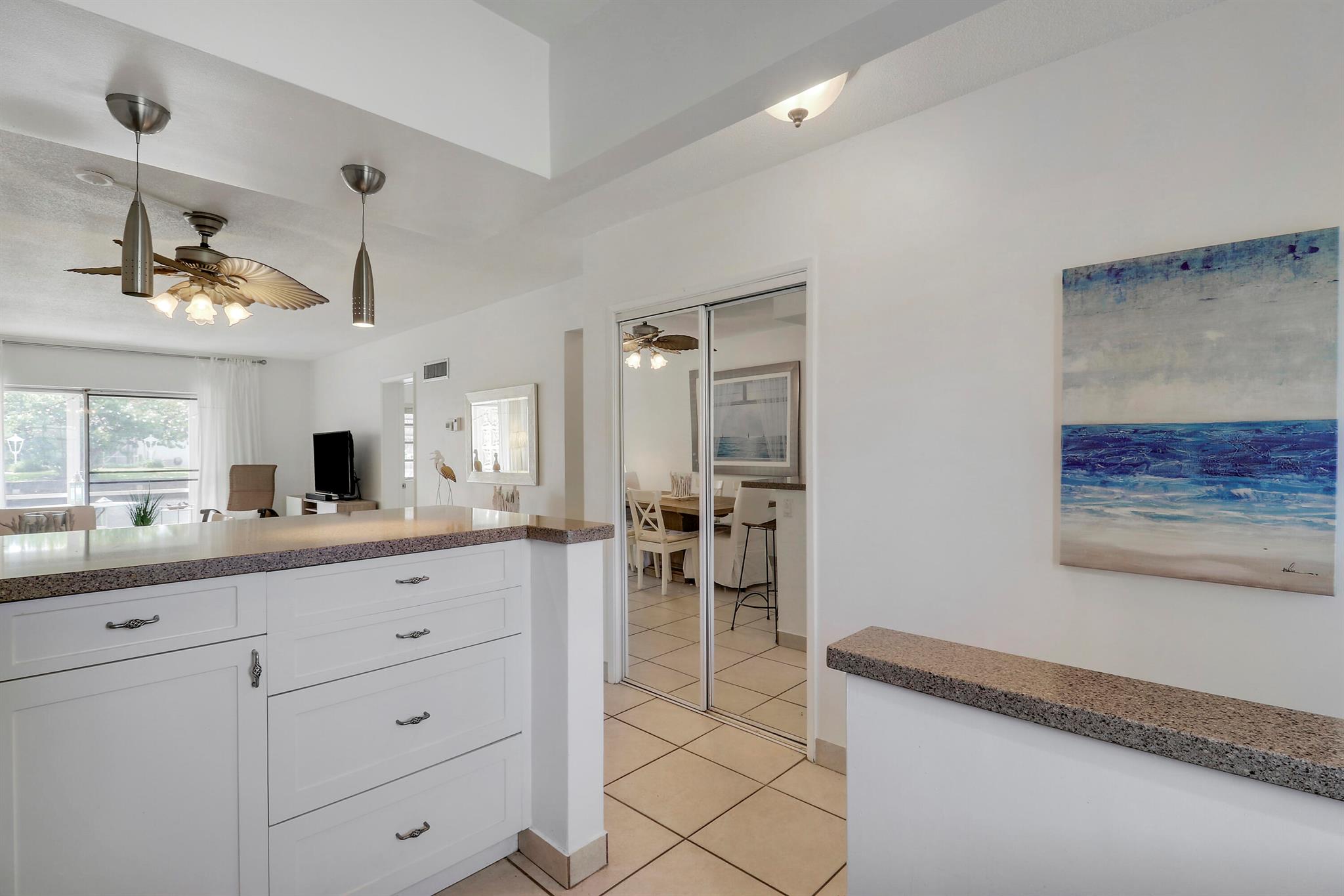 LAKESHORE LODGE CO-OP - Residential