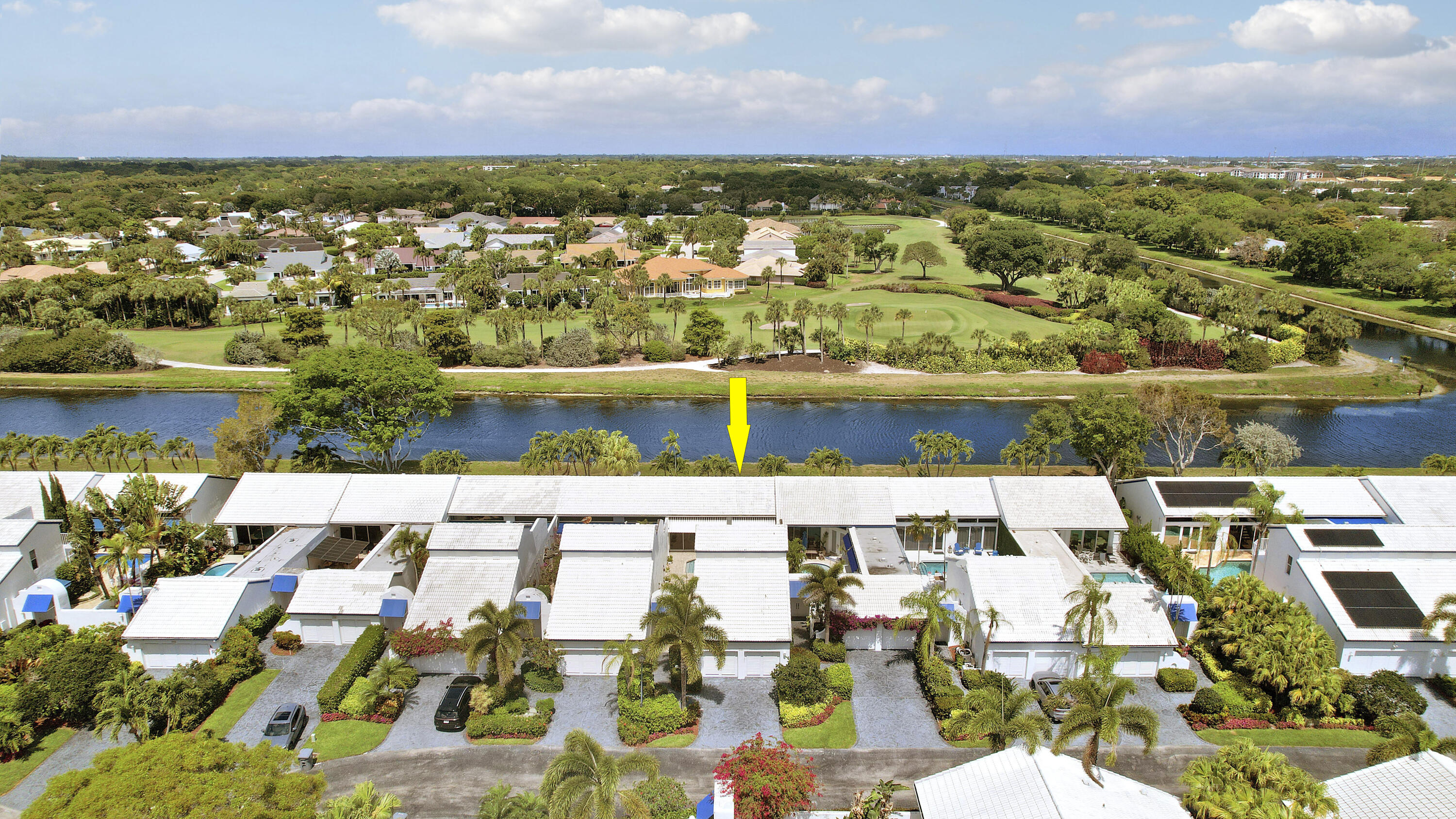 MYKONOS COURT OF BOCA GOLF & TENNIS CLUB - Residential