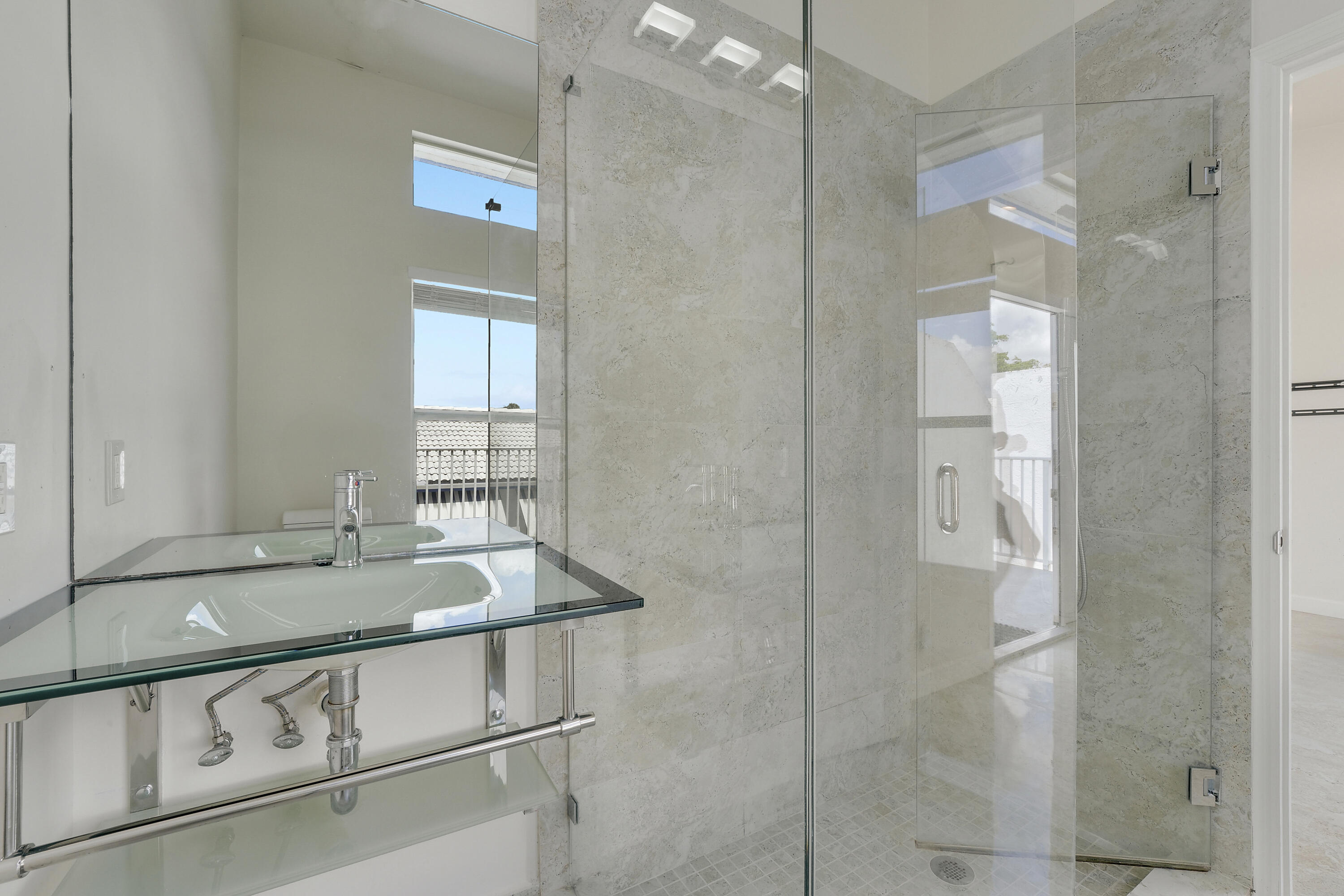 MYKONOS COURT OF BOCA GOLF & TENNIS CLUB - Residential