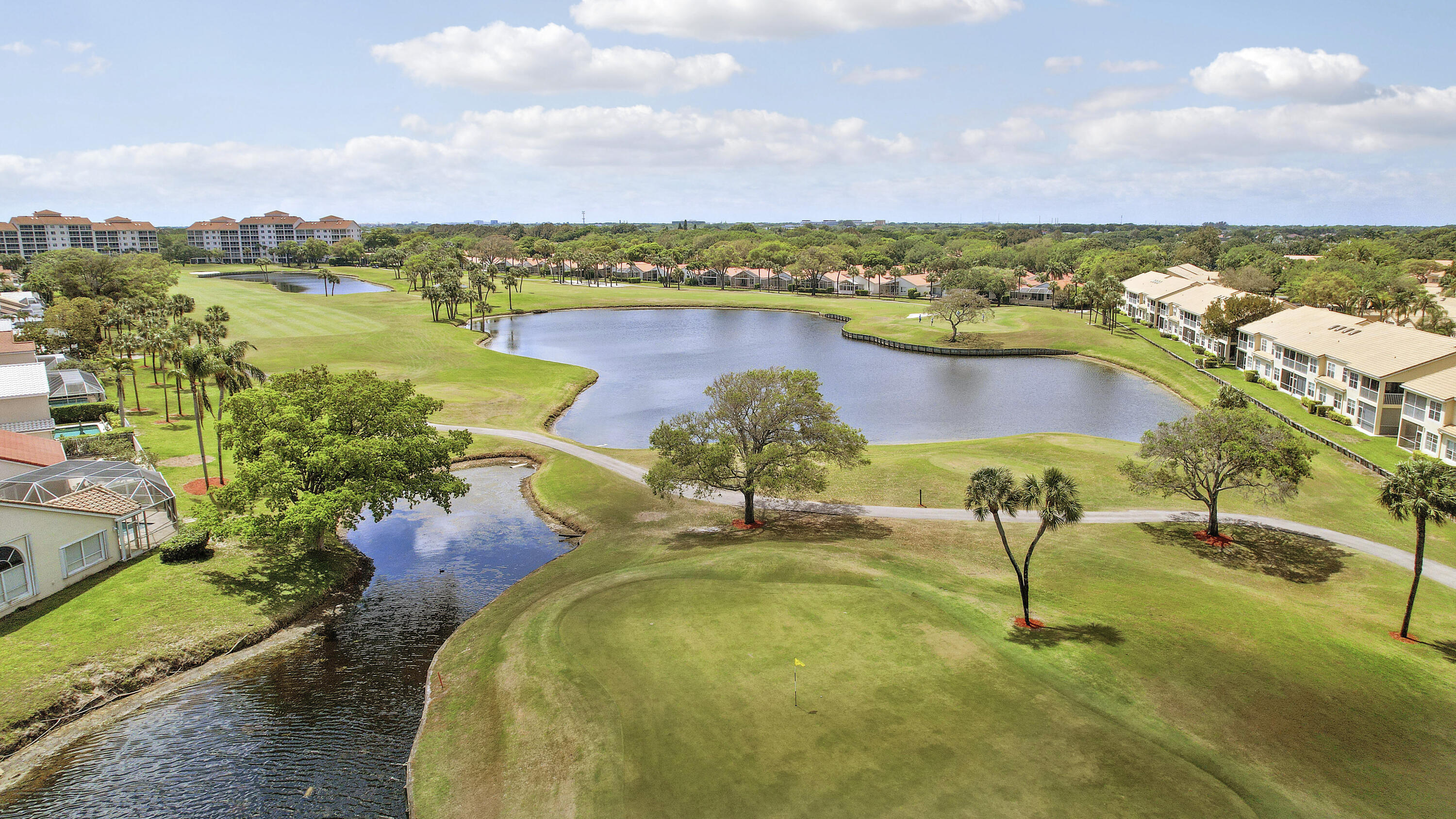 MYKONOS COURT OF BOCA GOLF & TENNIS CLUB - Residential